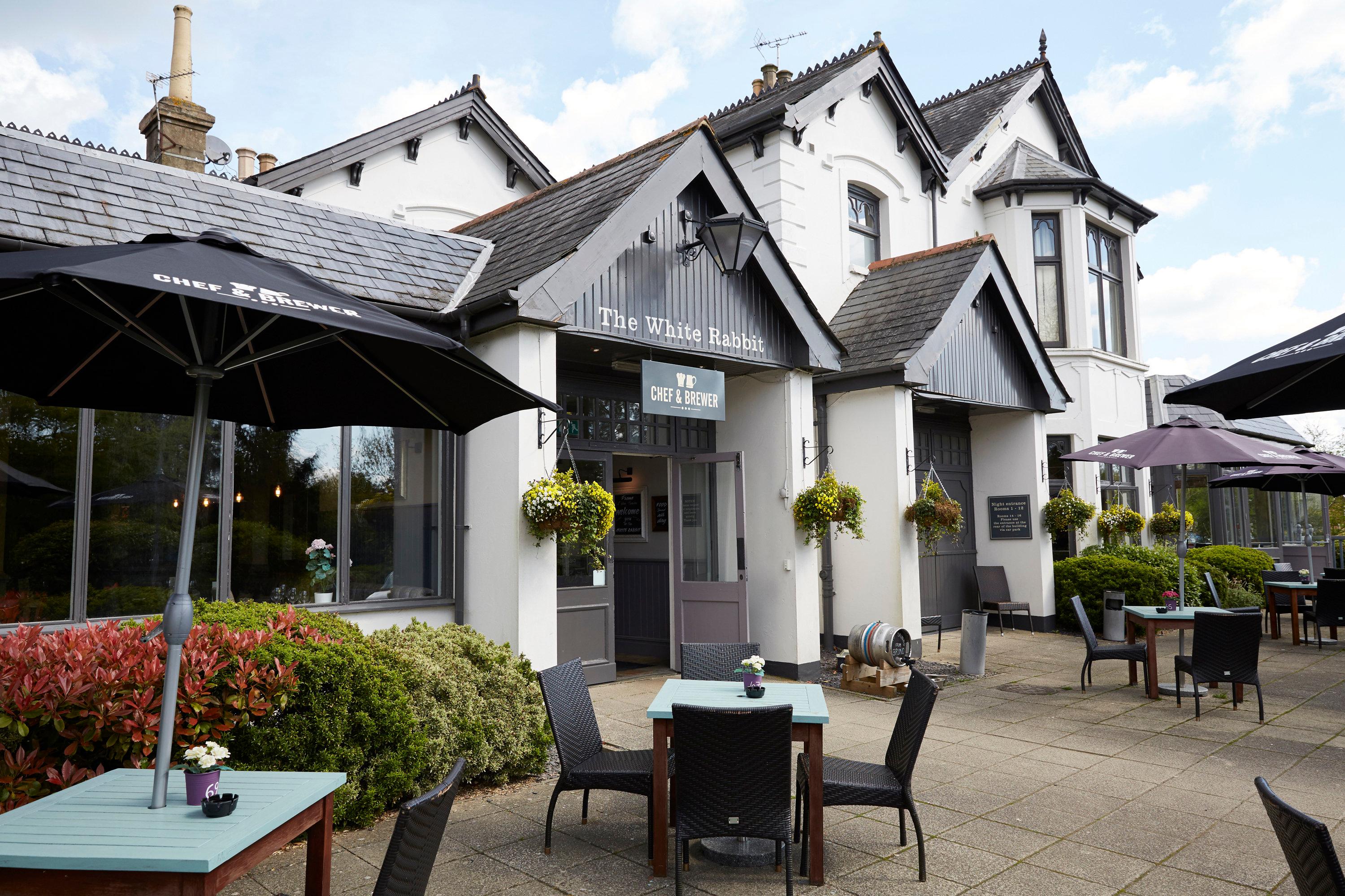 What's On Lyndhurst - The Stag Hotel, Lyndhurst New Forest