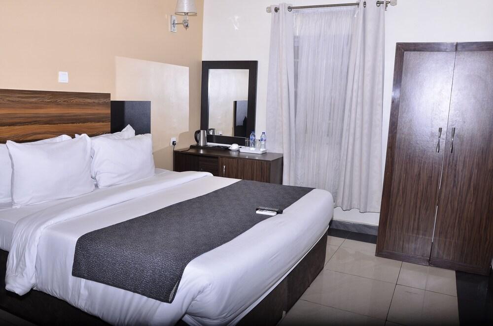 MTA Lounge and Leisures, Enugu – Updated 2024 Prices