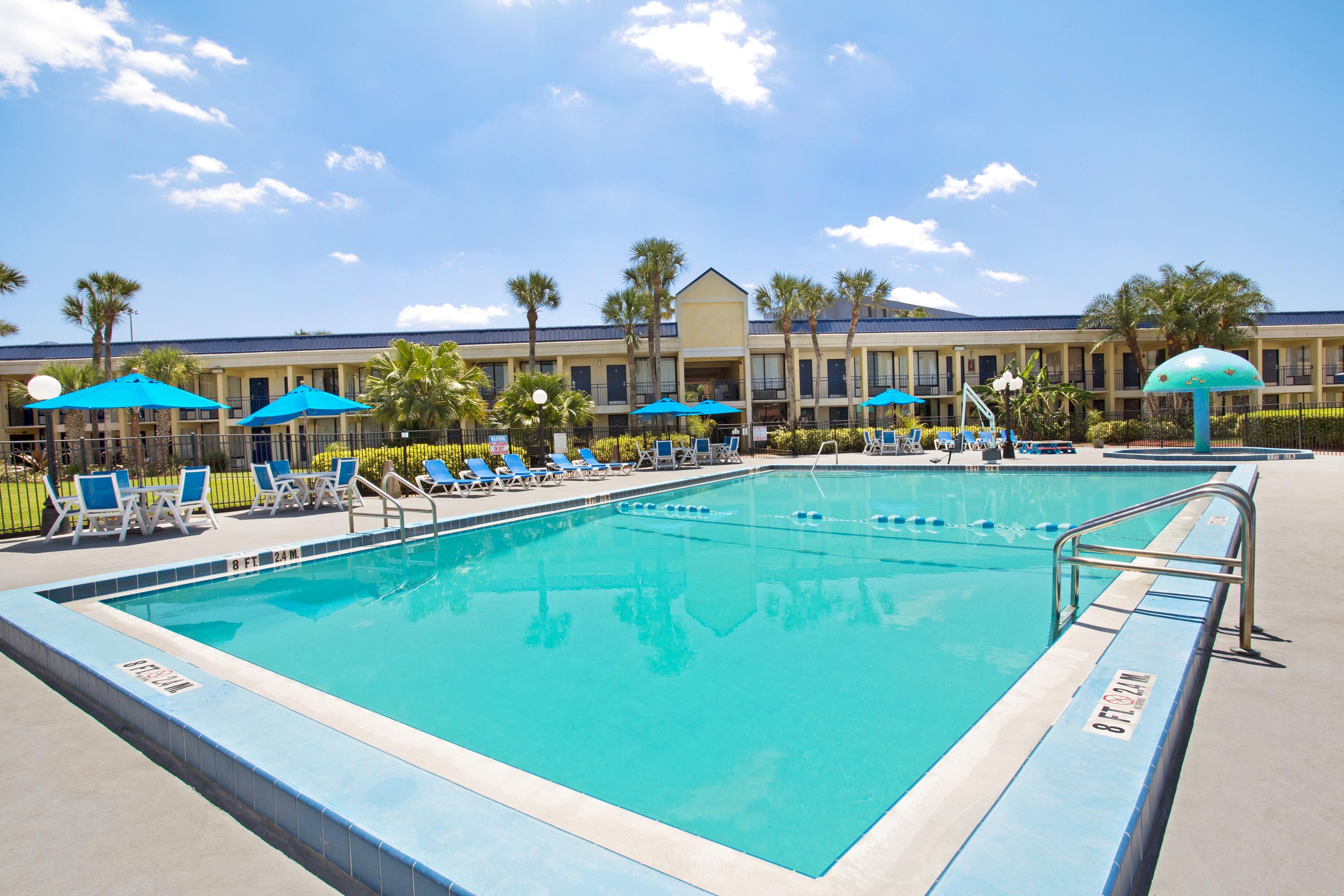 Days Inn by Wyndham Orlando Airport Florida Mall in Orlando the